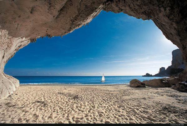 Casa In Riva Al Mare Apartment Cala Gonone Luaran gambar